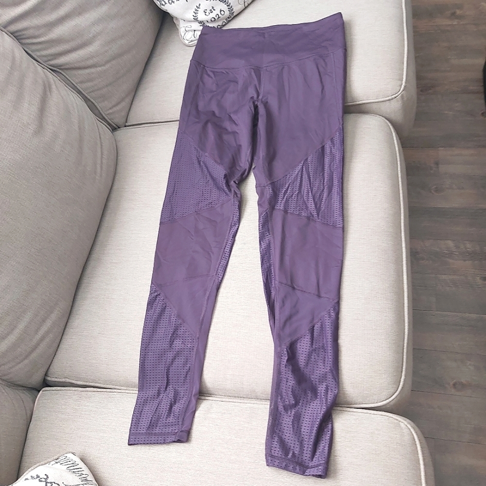 Victoria's Secret leggings Sport purple knockout  mesh